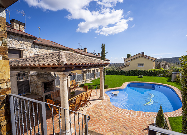 casa rural piscina