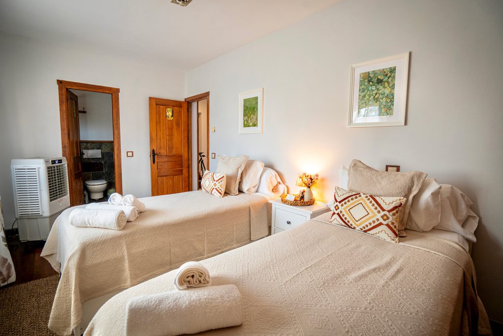 habitacion-doble-1-casa-rural-madrid-foto-V2