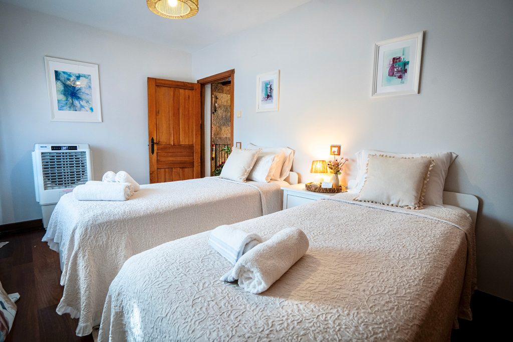 habitacion-doble-2-casa-rural-madrid-foto-V1